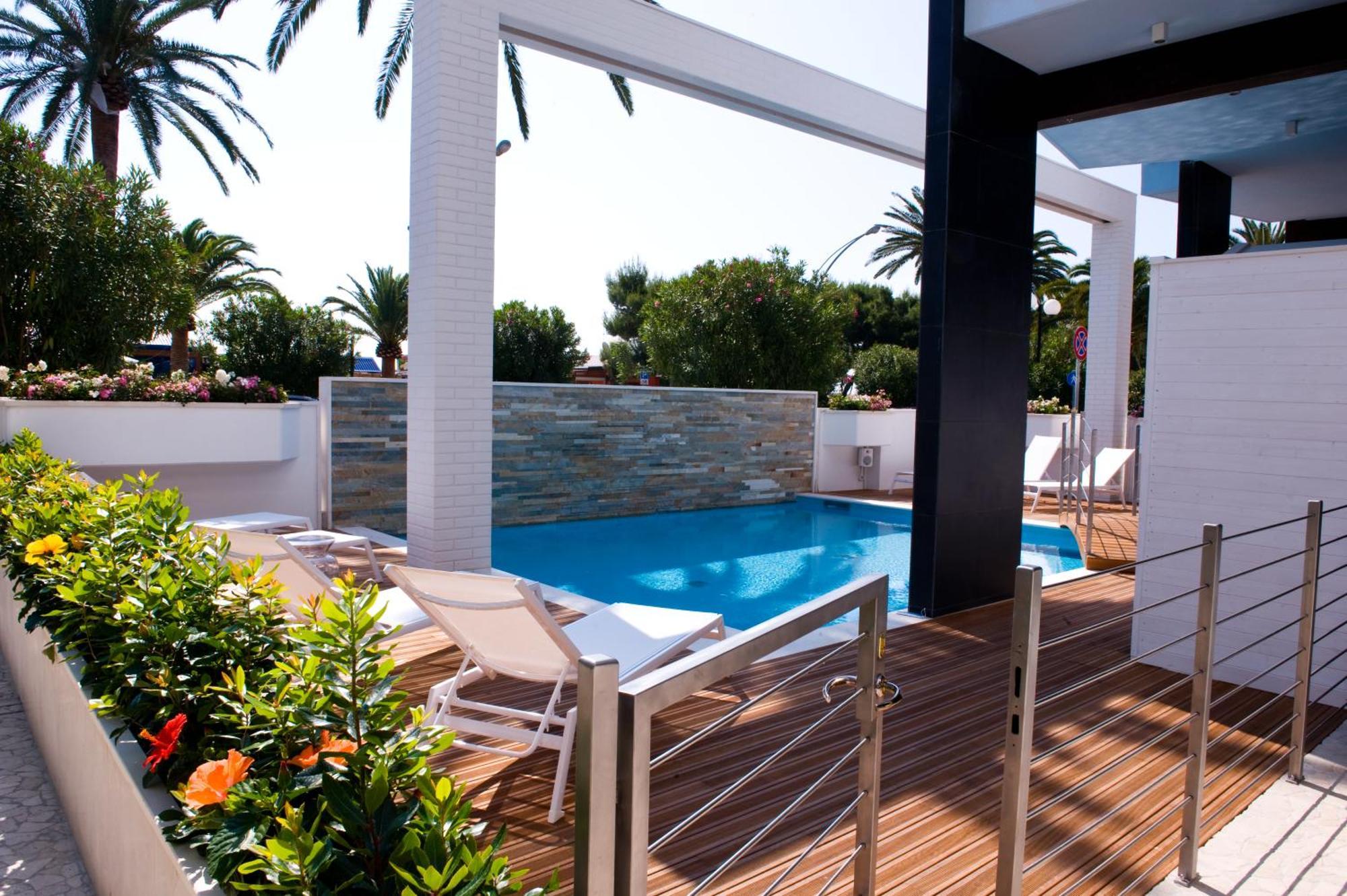 Residence Mareamare Grottammare Exteriör bild