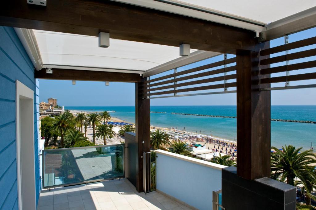 Residence Mareamare Grottammare Rum bild